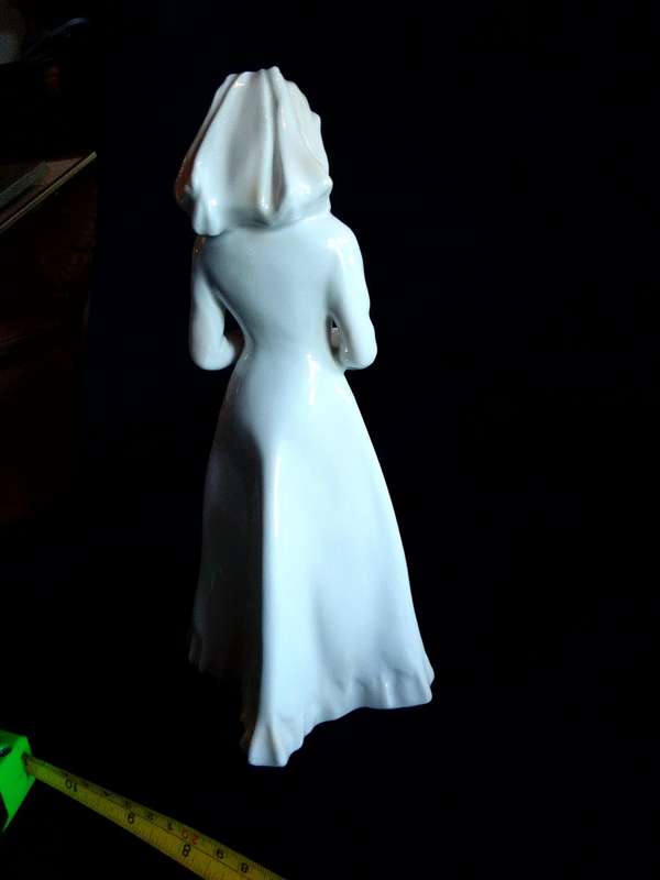 Rare Beautiful Royal Copenhagen Figurine RC Bride H-25cm  - Denmark- Good Condition
