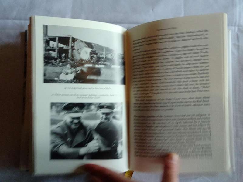 Berlin - The Downfall 1945 By Antony Beevor - Good Condition