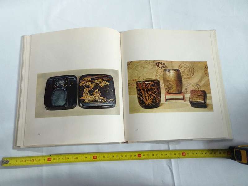 Japanese Art - More Than 60 Works Of Art In Full Colour - Raymond Johnes