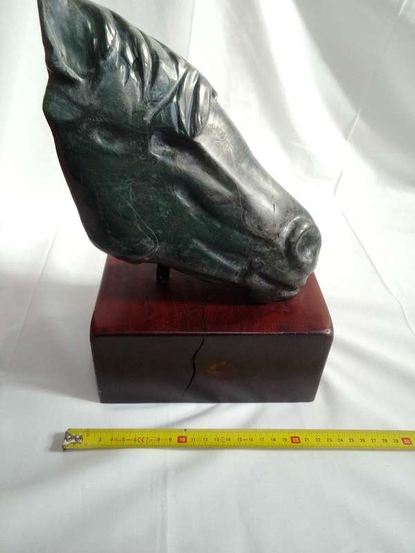 Stunning Heavy Carved Jade Stone Horse Head Mounted On Sleeper Wooden Stand - Good Condition