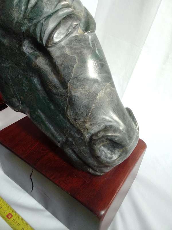 Stunning Heavy Carved Jade Stone Horse Head Mounted On Sleeper Wooden Stand - Good Condition
