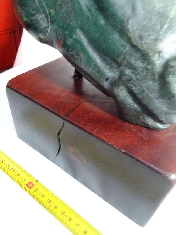 Stunning Heavy Carved Jade Stone Horse Head Mounted On Sleeper Wooden Stand - Good Condition
