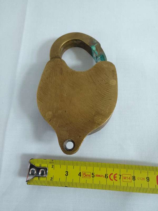 Stunning Vintage Heavy Solid Brass Lock & Comp Padlock (No Key) 10,5 x 6,5 cm
