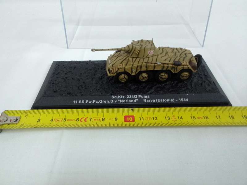 Puma Armored Car -Sd.Kfz.234/2 11.SS-Fw.Pz.Gren.Div `Norland` Narva (Estonia) - 1944` by Diagostini.