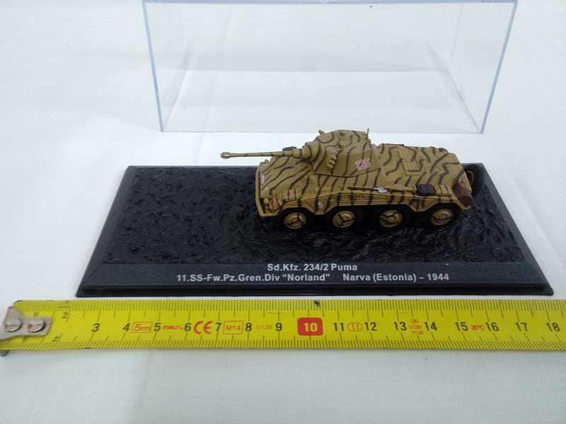 Puma Armored Car -Sd.Kfz.234/2 11.SS-Fw.Pz.Gren.Div `Norland` Narva (Estonia) - 1944` by Diagostini.