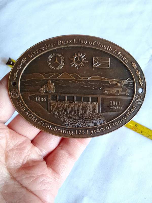 Commemorative Mercedes -Benz Club Of SA 26th AGM & Celebrating 125! Years Of Innovation Badge