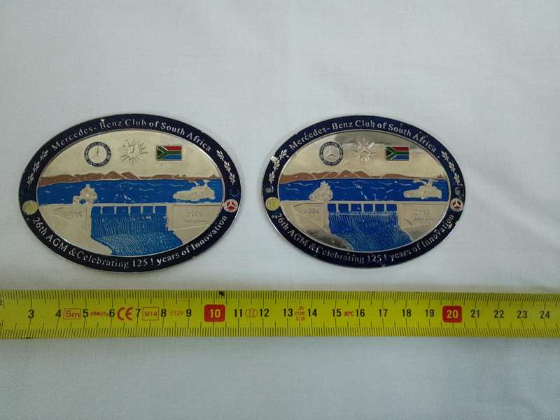 X2 Mercedes Benz Club Of SA 26th AGM&Celebrating 125! Years Of Innivation Car Badge-Bidding On One