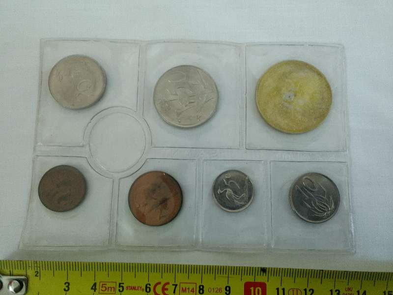 Republic of South Africa 1968 Mint Pack - 1/2c Missing -  Silver Rand
