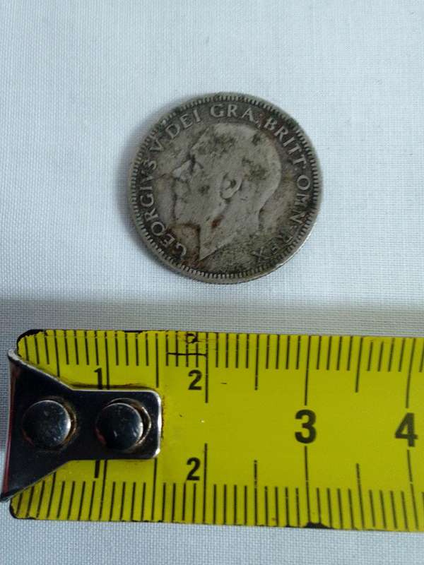 Great Britain 1935 Silver One Shilling -  Good Condition