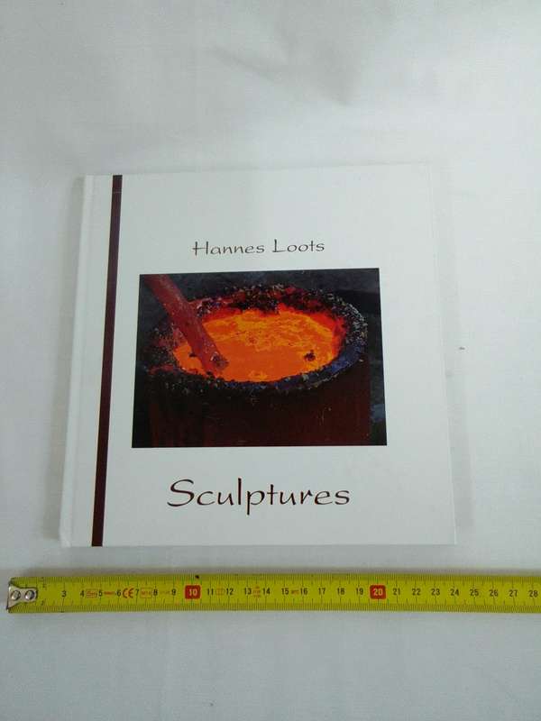 Signed Sculptures By Hannes Loots - Good Condition