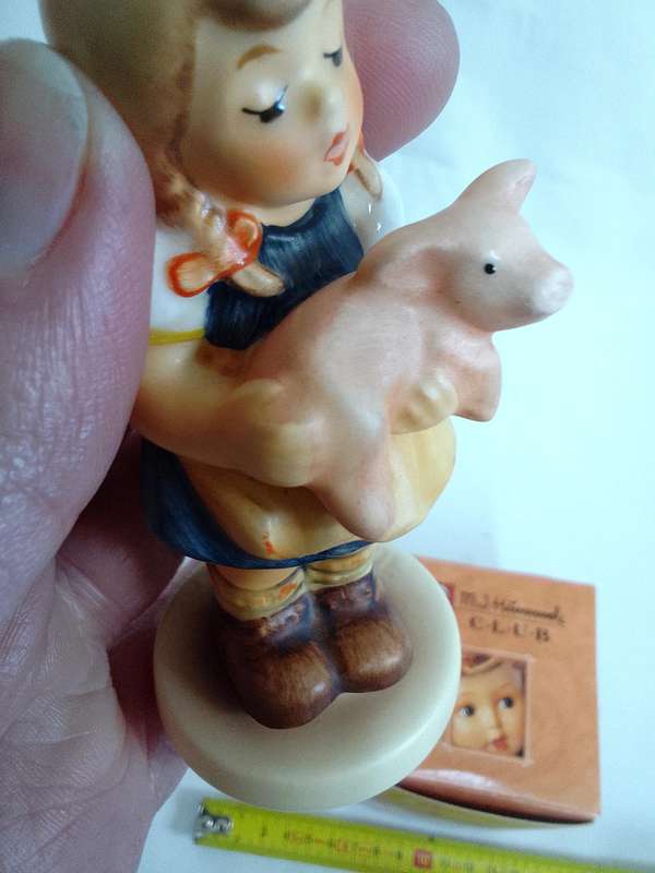 Stunning Vintage Goebel M.J Hummel "Pigtail" Club Figurine Hum2052 - Made In Germany-Good Condition