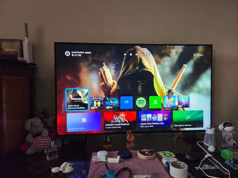 Xbox series S 512 GB with 3 Controllers