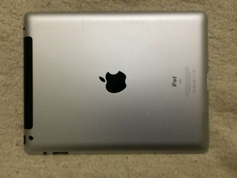 Apple iPad A1430 sold for spares /repair
