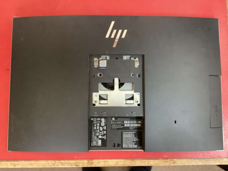 Hp elite one 800 G3 ALL IN ONE for spares