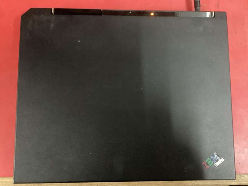 Ibm laptop for spares/repair
