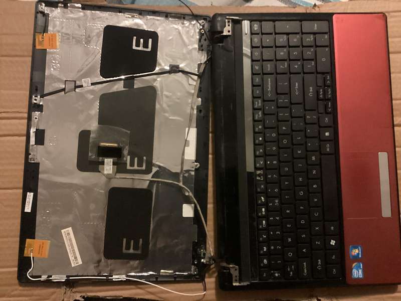 Packard bell i3 laptop for spares