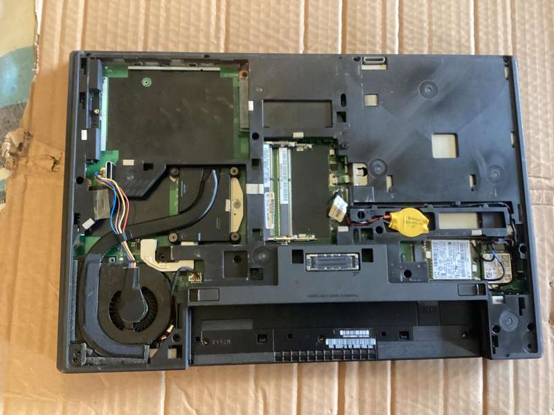 Lenovo t440p laptop for spares etc