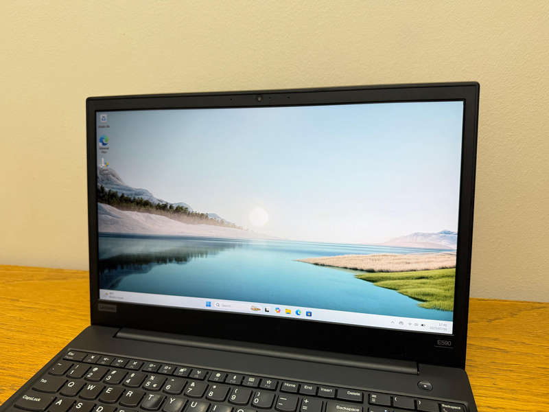 Lenovo ThinkPad E590  15.6" Intel Core i5 Business Laptop with 256GB SSD 8GB RAM & Windows 11 Pro