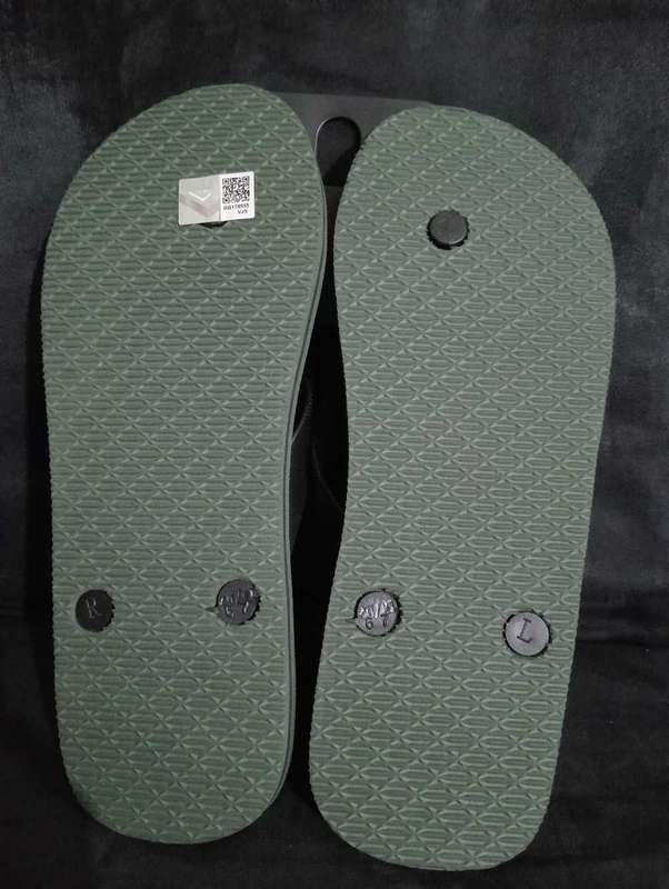 Pony flip flops