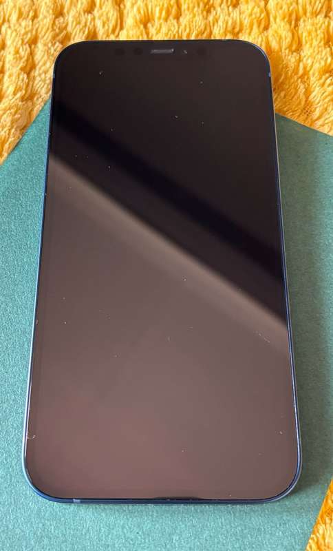 iPhone 12 256GB Blue