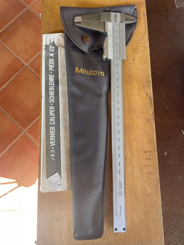 Mitutoyo Vernier Caliper 200/.005