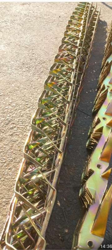 Wall top spikes