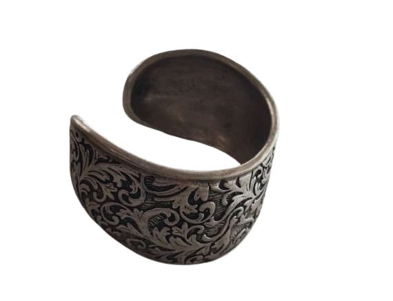 Miglio cuff bracelet