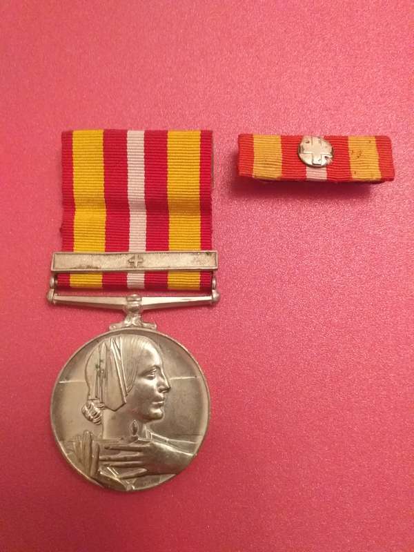 ww2 red cross voluntary services medal
