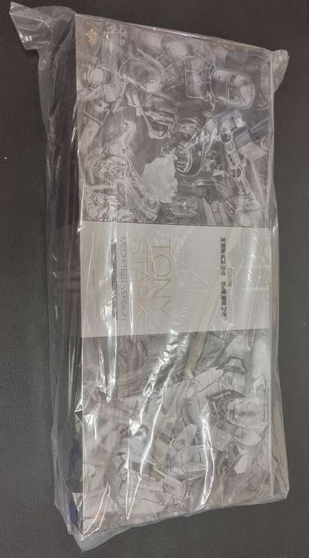 Hot Toys MMS582 Tony Stark Mech Test Deluxe Version
