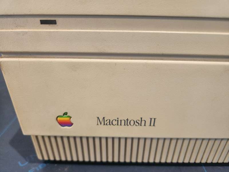 Apple Macintosh II