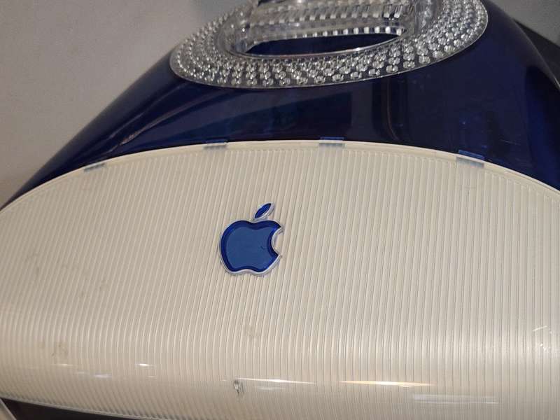 Apple iMac Blue - Vintage