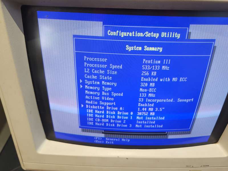 IBM Pentium 3 - 300GL