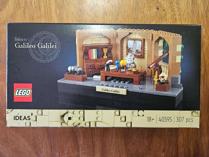 Lego - Tribute to Galileo Galilei  - 40595