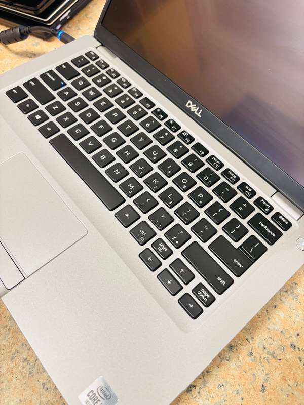 Dell Latitude 5410 14-inch Intel Core i5 10th Gen 16GB RAM 512GB SSD - Windows 11 Office 2021
