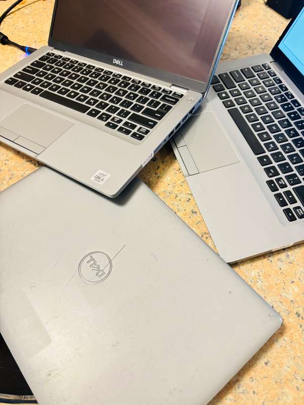 Dell Latitude 5410 14-inch Intel Core i5 10th Gen 16GB RAM 512GB SSD - Windows 11 Office 2021