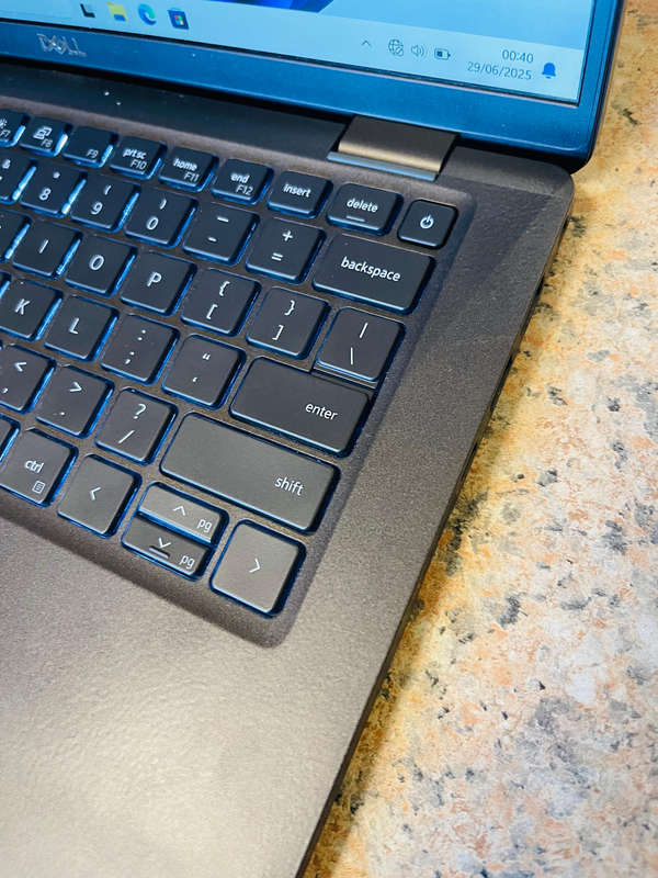 Dell Latitude 7420 14-inch QuadCore i7 11th Gen vPro EVO 16GB RAM 1TB SSD Windows 11 Pro Office 21