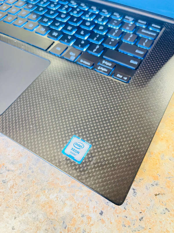 Dell Precision 5520 Workstation 15.6-inch Xeon Processor Quadro GPU 16GB RAM 256GB SSD Windows 11