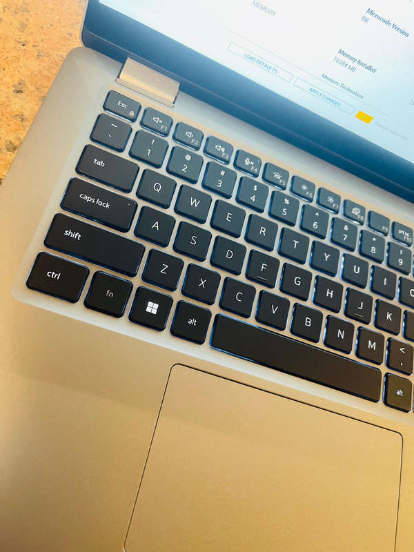 Dell Latitude 5320 Touchscreen QuadCore i5 11th Generation 16GB RAM 1TB SSD Windows 11 Pro Office