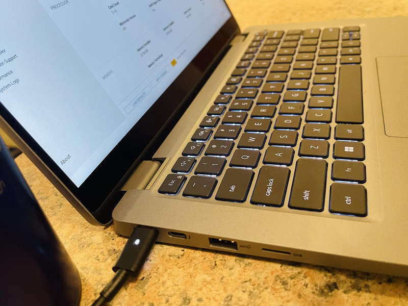 Dell Latitude 5330 Touchscreen QuadCore i7 12th Generation 32GB RAM 256GB SSD Windows 11 Pro Office
