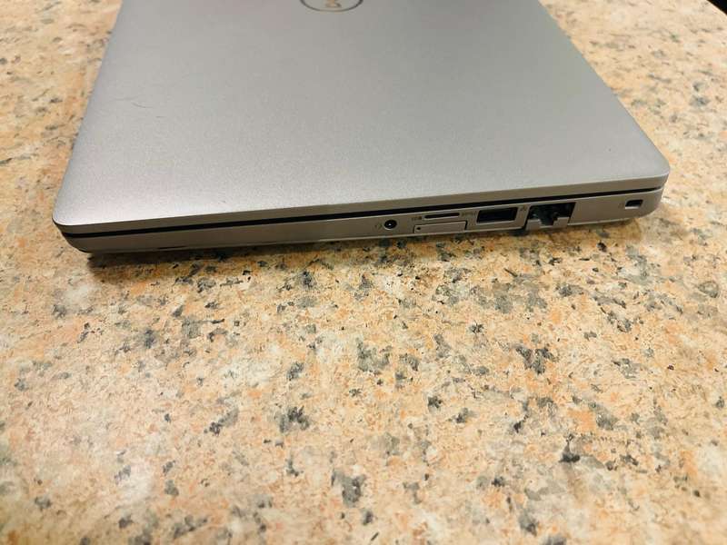 Dell Latitude 5330 Touchscreen QuadCore i7 12th Generation 32GB RAM 256GB SSD Windows 11 Pro Office