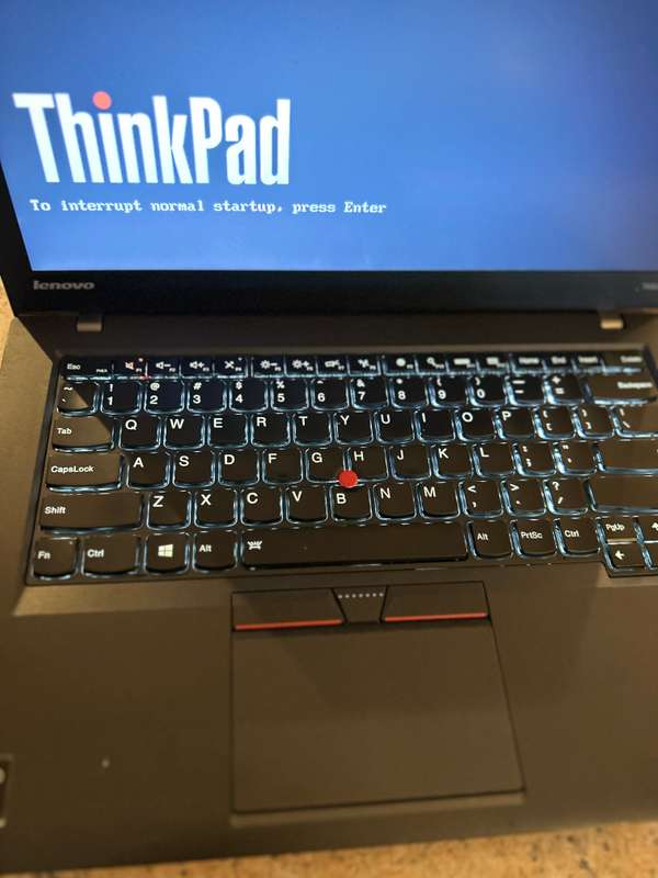 Lenovo Thinkpad T450 - Intel Core i5 - 16GB RAM - 512GB SSD Windows 11 Office 2021