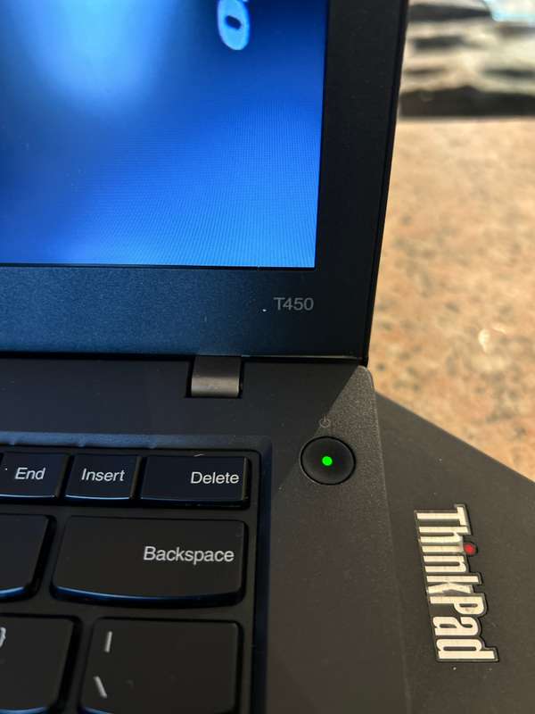 Lenovo Thinkpad T450 - Intel Core i5 - 16GB RAM - 512GB SSD Windows 11 Office 2021
