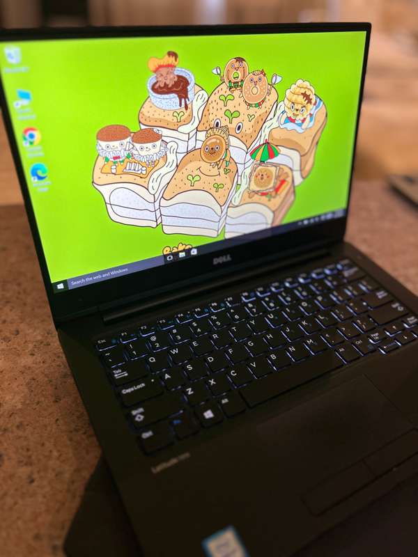 Dell 7370 Ultrabook Laptop - QHD 3K Touch Screen - Intel Core M7 - 16GB RAM - 128GB SSD Win 11