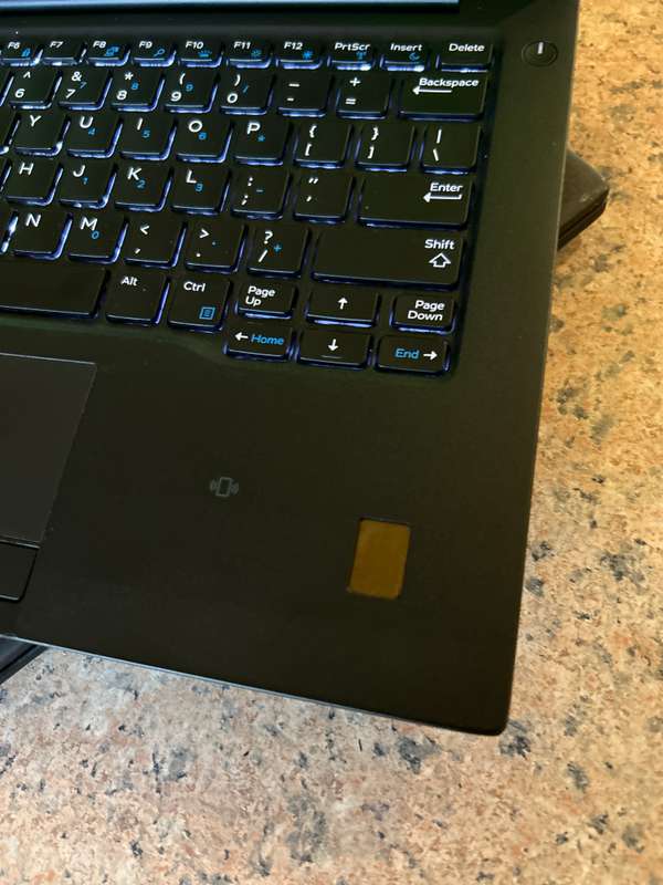 Dell 7370 Ultrabook Laptop - QHD 3K Touch Screen - Intel Core M7 - 16GB RAM - 128GB SSD Win 11