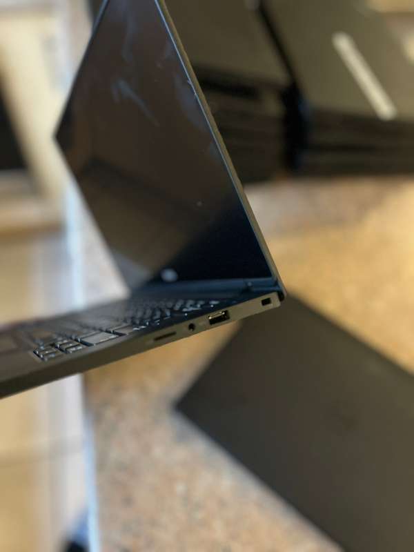 Dell 7370 Ultrabook Laptop - Intel Core M5 - 8GB RAM - 256GB SSD Windows 11 Pro Office 2021