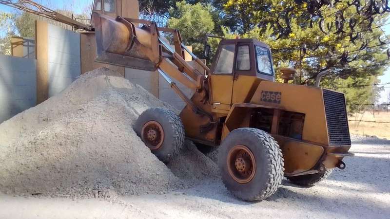 1/24 scale CASE W18 front end loader