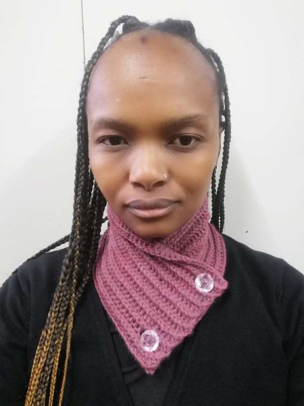 Scarf - Currant Female neck wamer