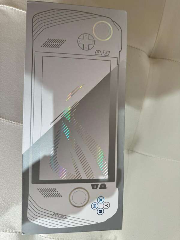 ASUS ROG Ally Z1 Extreme - Handheld
