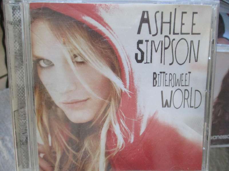 ashlee simpson