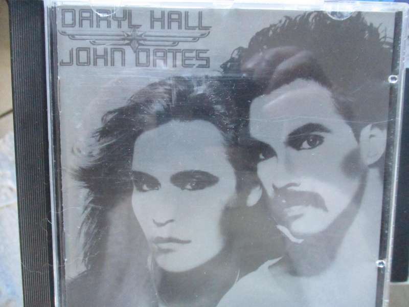 daryl hall and john oates